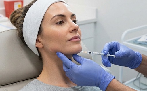 Botox-para-maseteros.jpg Botox en maseteros para bruxismo y perfilar la mandíbula